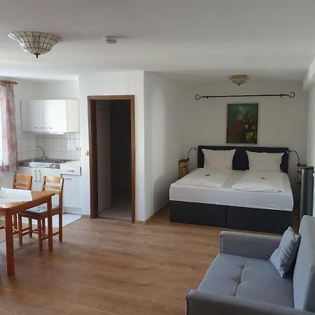 Hotel Weinhaus Kurtrierer Hof Leiwen Zewnętrze zdjęcie