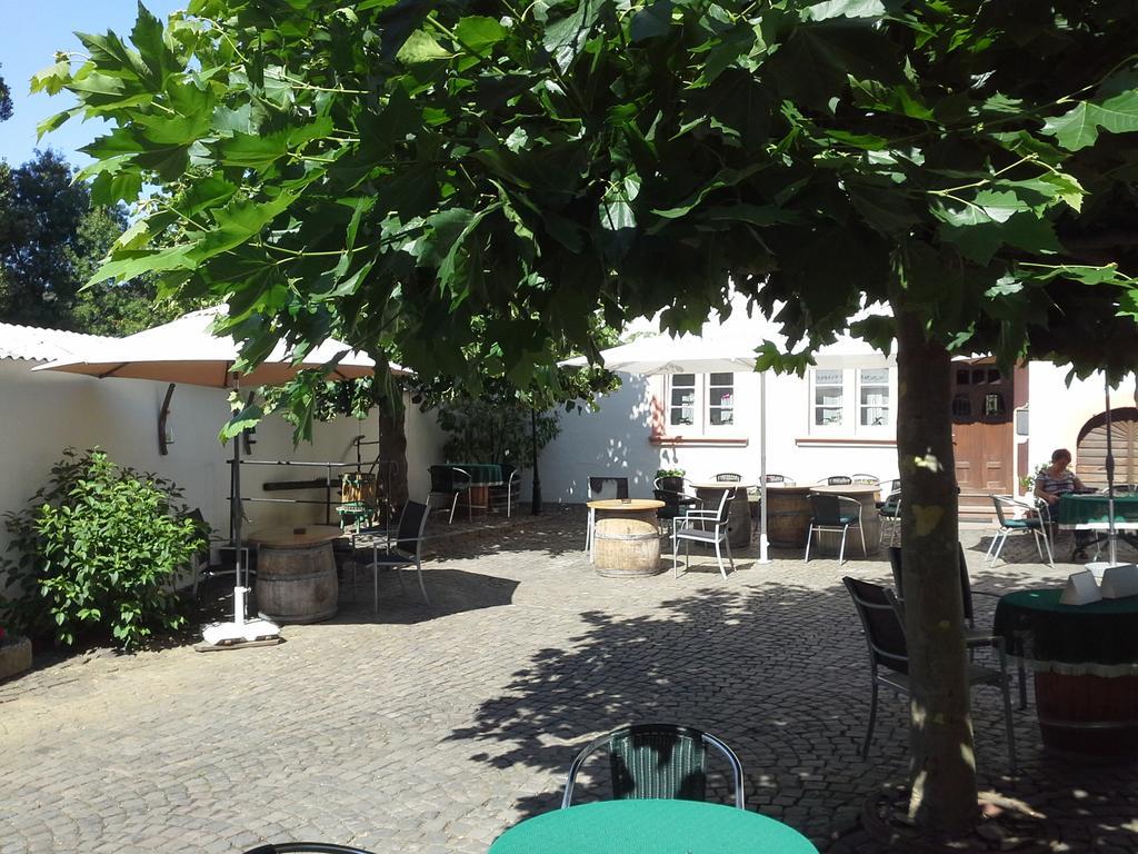 Hotel Weinhaus Kurtrierer Hof Leiwen Zewnętrze zdjęcie