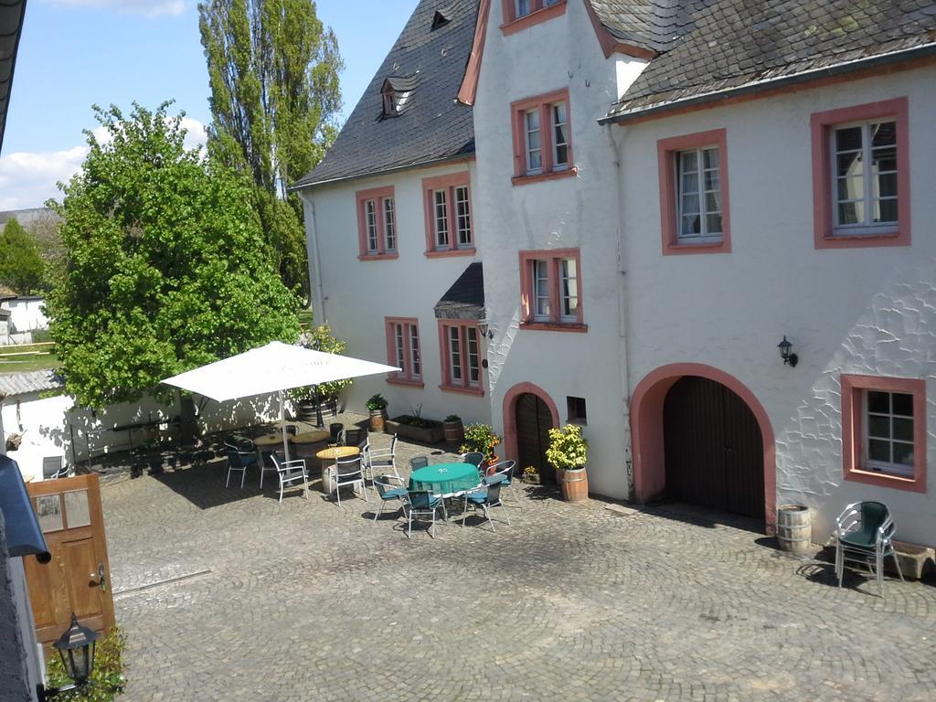 Hotel Weinhaus Kurtrierer Hof Leiwen Zewnętrze zdjęcie