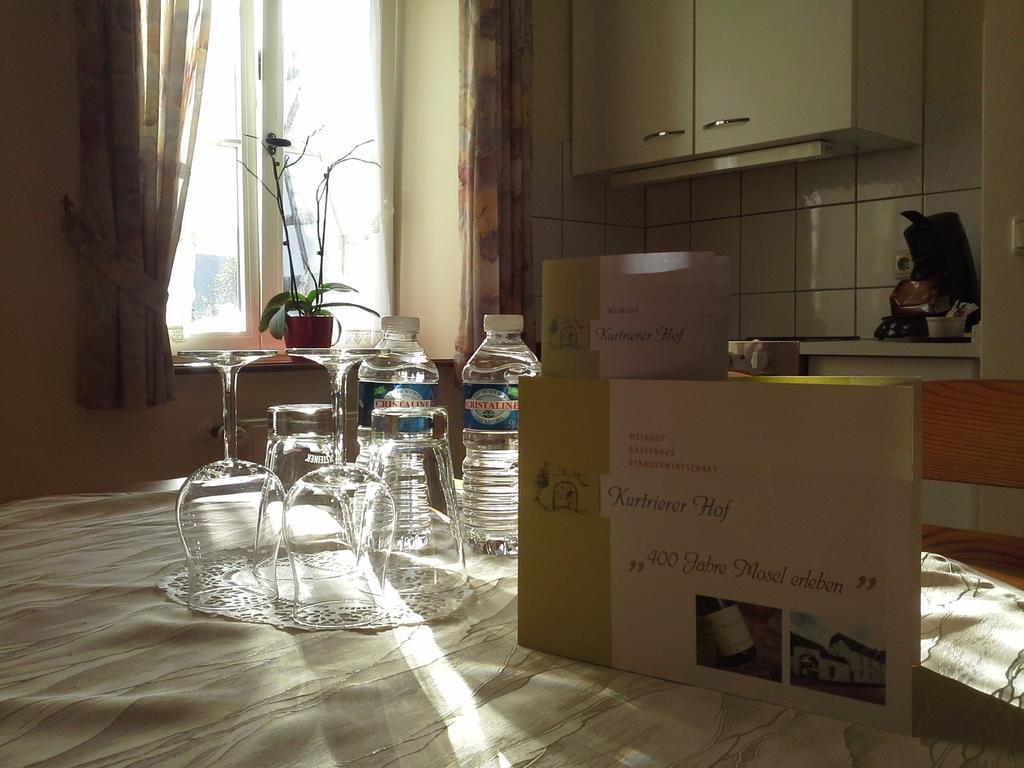 Hotel Weinhaus Kurtrierer Hof Leiwen Zewnętrze zdjęcie